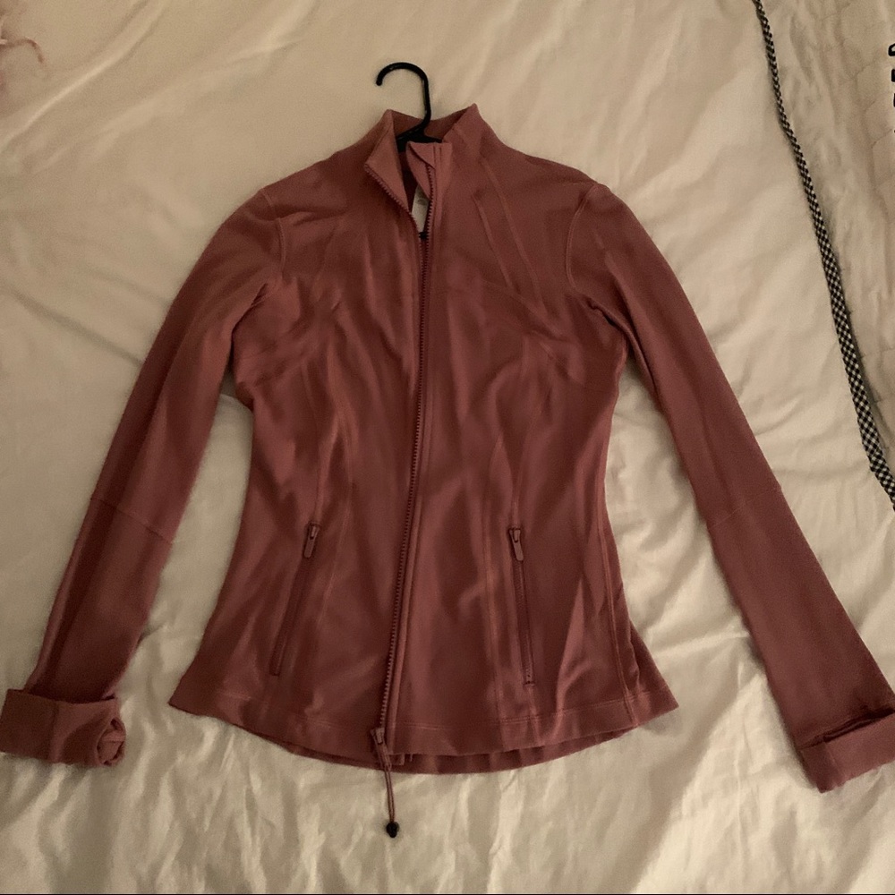 NWOT LULULEMON DEFINE JACKET